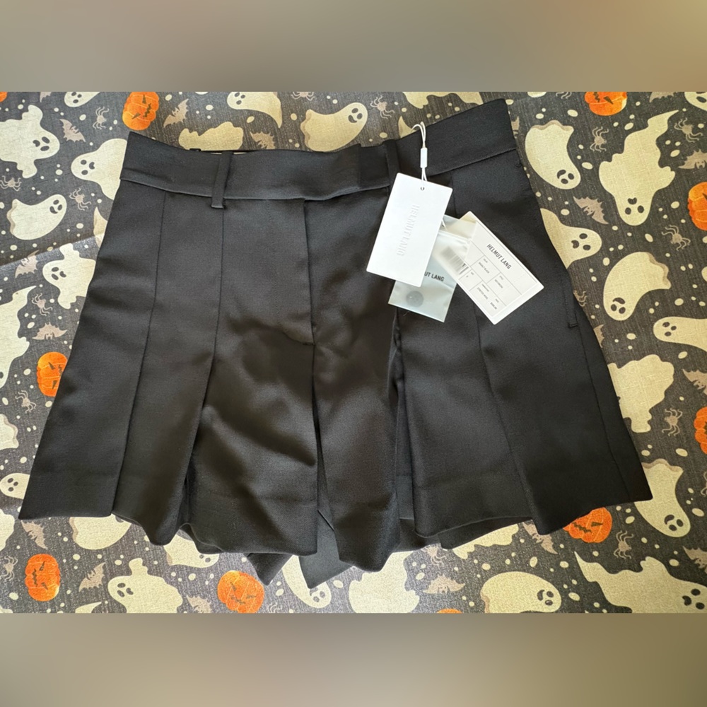 Helmut Lang Black Wool Blend Pleated Shorts